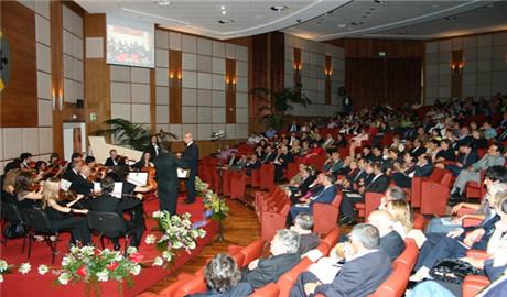 意大利雷焦卡拉布里亞“弗朗西斯科·齊列阿”音樂學(xué)院（CONSERVATORIO di REGGIO CALABRIA 